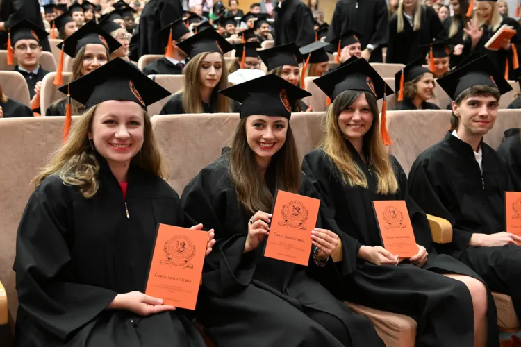 Absolwentki Wydziału Lekarskiego