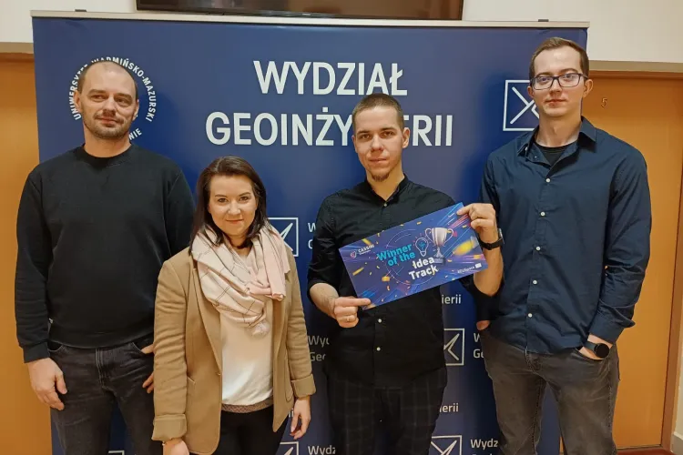 Nagrodzony zespół z Wydziału Geoinżynierii UWM oraz dr inż. Karolina Krzykowska-Piotrowska