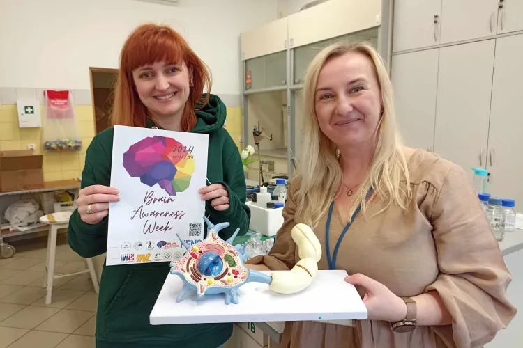 Organizatorki Tygodnia Mózgu na Wydziale Biologii i Biotechnologii UWM