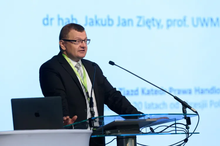 Prof. Jakub Zięty podczas XIV Ogólnopolskiego Zjazdu Katedr Prawa Handlowego na UWM