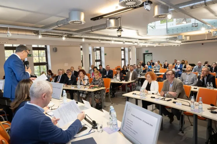 Październikowe posiedzenie Senatu UWM