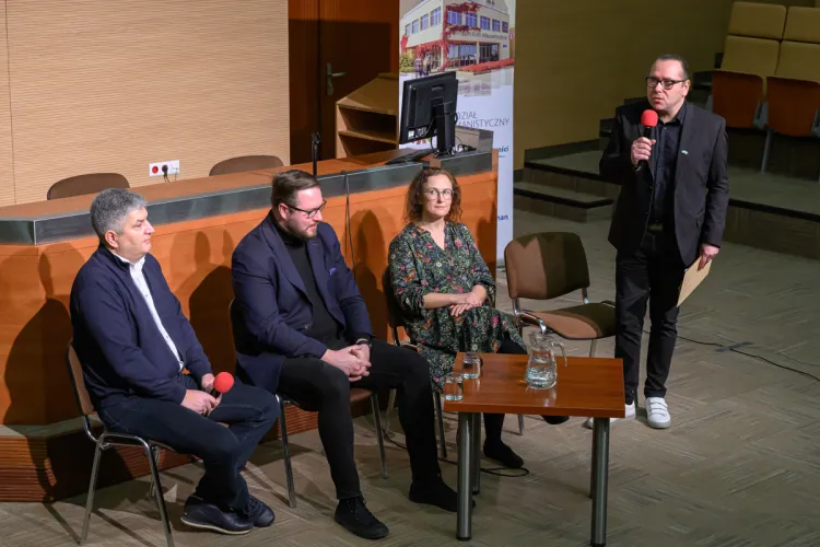 debata "Human w digitalu"