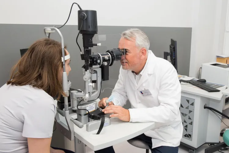 prof. Andrzej Grzybowski 