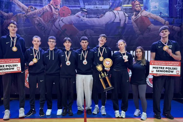 Taekwondziści klubu AZS UWM Olsztyn podczas mistrzostw Polski we Wrześni 