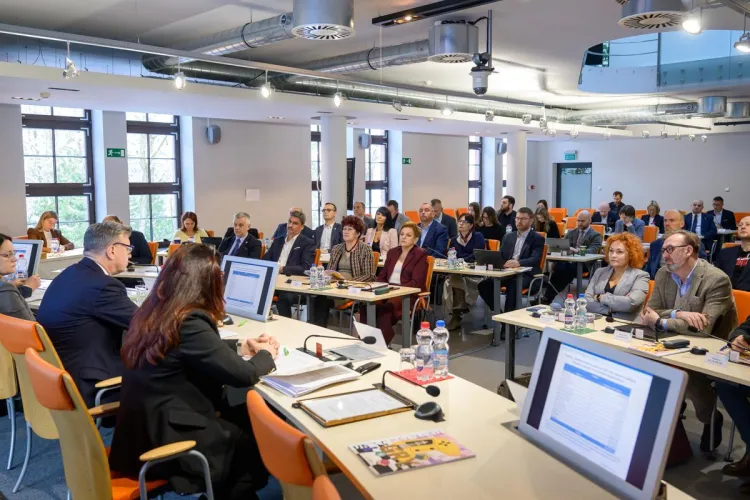 Listopadowe obrady Senatu UWM