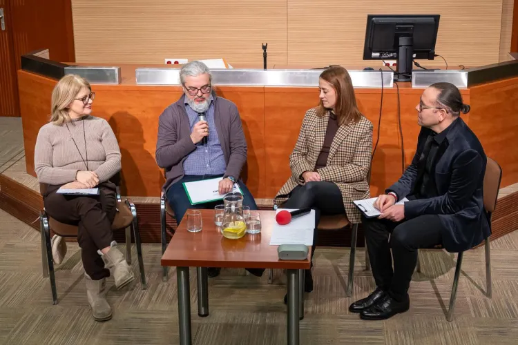 Uczestnicy debaty Human w digitalu 