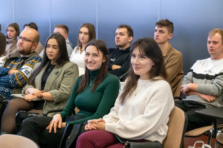 Uczestnicy IV konferencji "Rynek pracy dla leśnika" 