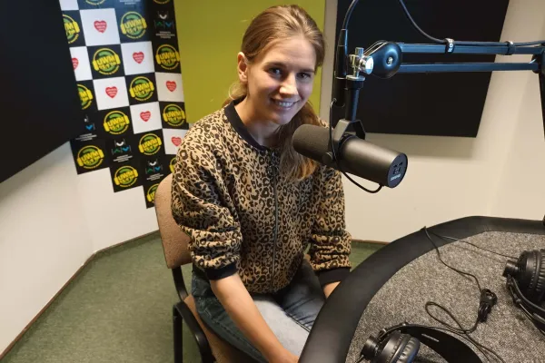 Aleksandra Lisowska w studiu Radia UWM FM