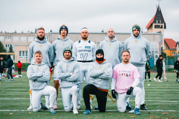 Drużyna AZS UWM Olsztyn Lakers w futbolu flagowym