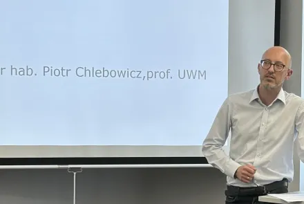 Naukowiec z UWM bada, jak przestępcy próbują uniknąć odpowiedzialności 