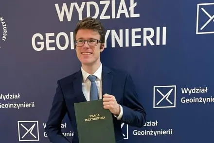 Student geodezji na UWM z nagrodą za badania nad jonosferą