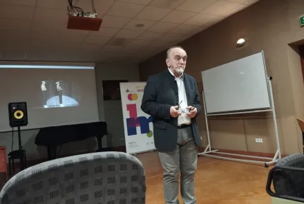 Profesor Krzysztof Szatrawski udziela „Muzycznych (ko)repetycji”