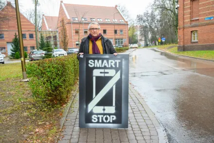 Naukowiec z UWM pracuje nad nowatorskim produktem luminescencyjnym 