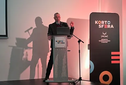 Spotkania z nauką: Prof. Miron Wolny opowiadał o religijności Hannibala 