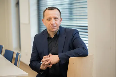 Dr Marcin Kowalczyk: Sztuczna inteligencja zmusza nas do uczenia się