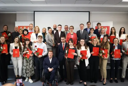 Studenci UWM nagrodzeni stypendiami marszałka województwa