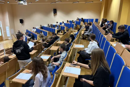 Uczniowie z Warmii i Mazur zmierzyli się na UWM z królową nauk