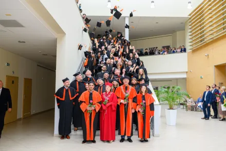 Studenci kierunku lekarskiego ukończyli studia na UWM