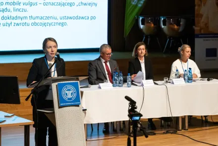 Teoretycy i praktycy dyskutowali o tym, jak zwalczać mobbing 