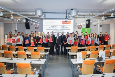 Studenci i doktoranci UWM wyróżnieni przez Santander Bank Polska 