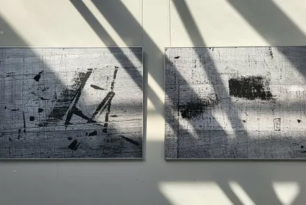 Ekspozycje wymazywań – czy raczej ekspozycje zanikań?