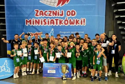 Młodzi siatkarze AZS UWM Olsztyn mistrzami Polski w „trójkach”!